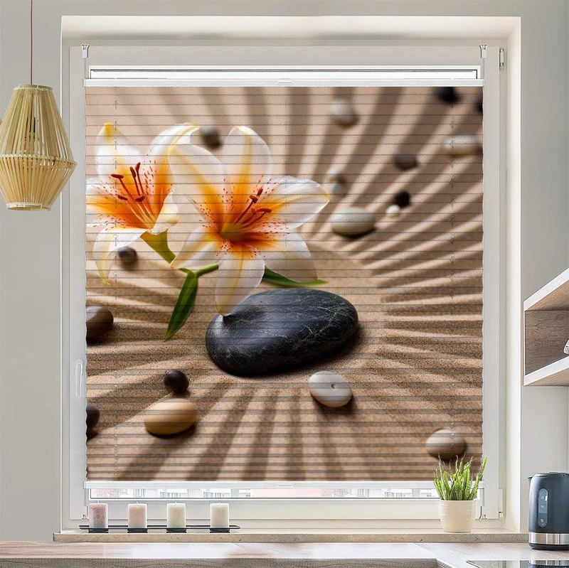 Wabenplissee Motiv "Lilien Steine Sand"
