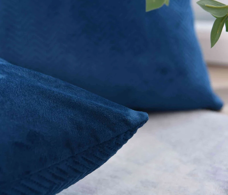 Kissen Dekokissen Jacquard »GRETA« mit Fischgrät-Design pflegeleicht Reißverschluss weiche 320g Füllung - Vielfältige Farbauswahl 2023510