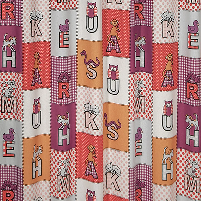 Schlaufenschal „Buchstabentier“