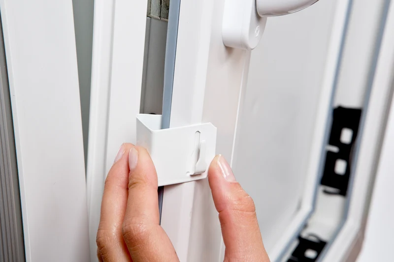 Vitragehaken / Fensterhaken aus Federedelstahl – 2 Stück