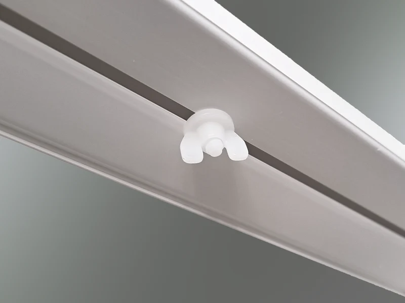 Universal-Feststeller für Gardinenschienen – 3–10 mm Profilschlitz