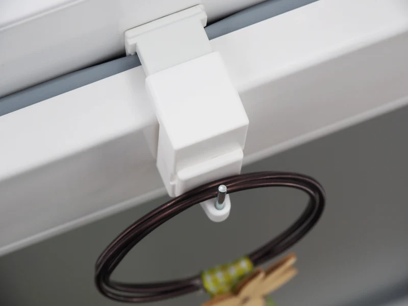 Fensterhaken aus Kunststoff 10–24 mm mit Wechselaufsätzen