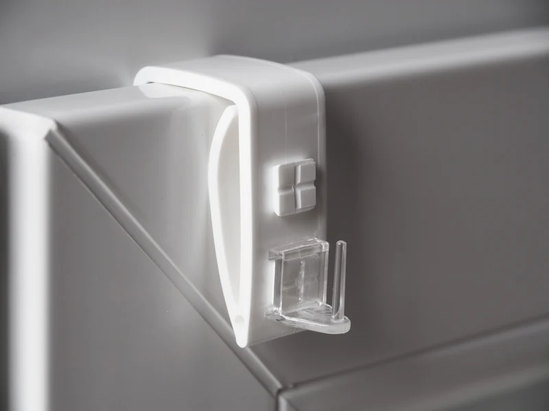 Fensterhaken 8–17 mm mit Aufsätzen für Vitrage- & Gardinenstangen