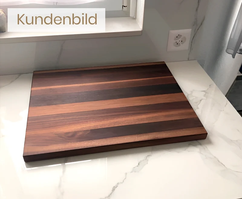 Schneidebrett Holz in Nussbaum