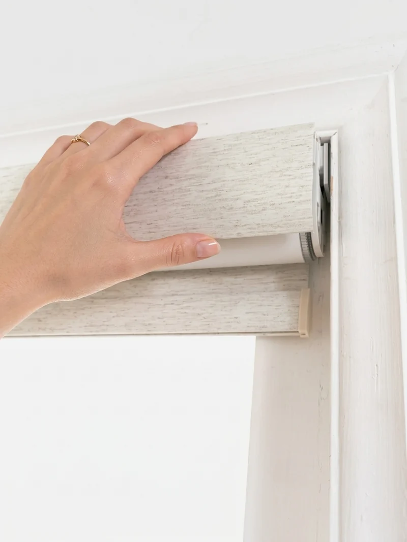 No Drill Roller Blinds: Extra-Wide, Cordless & Secure for Large Window