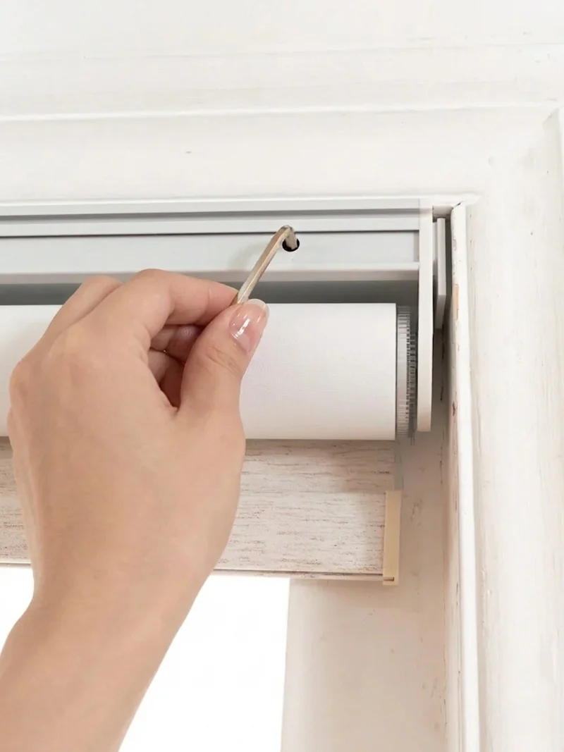 No Drill Roller Blinds: Extra-Wide, Cordless & Secure for Large Window
