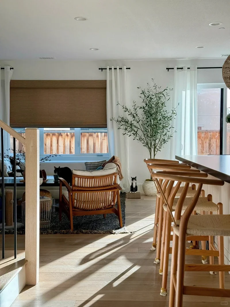 EASEEASE × Rita | Costco Edition Linen Bamboo Roman Shades