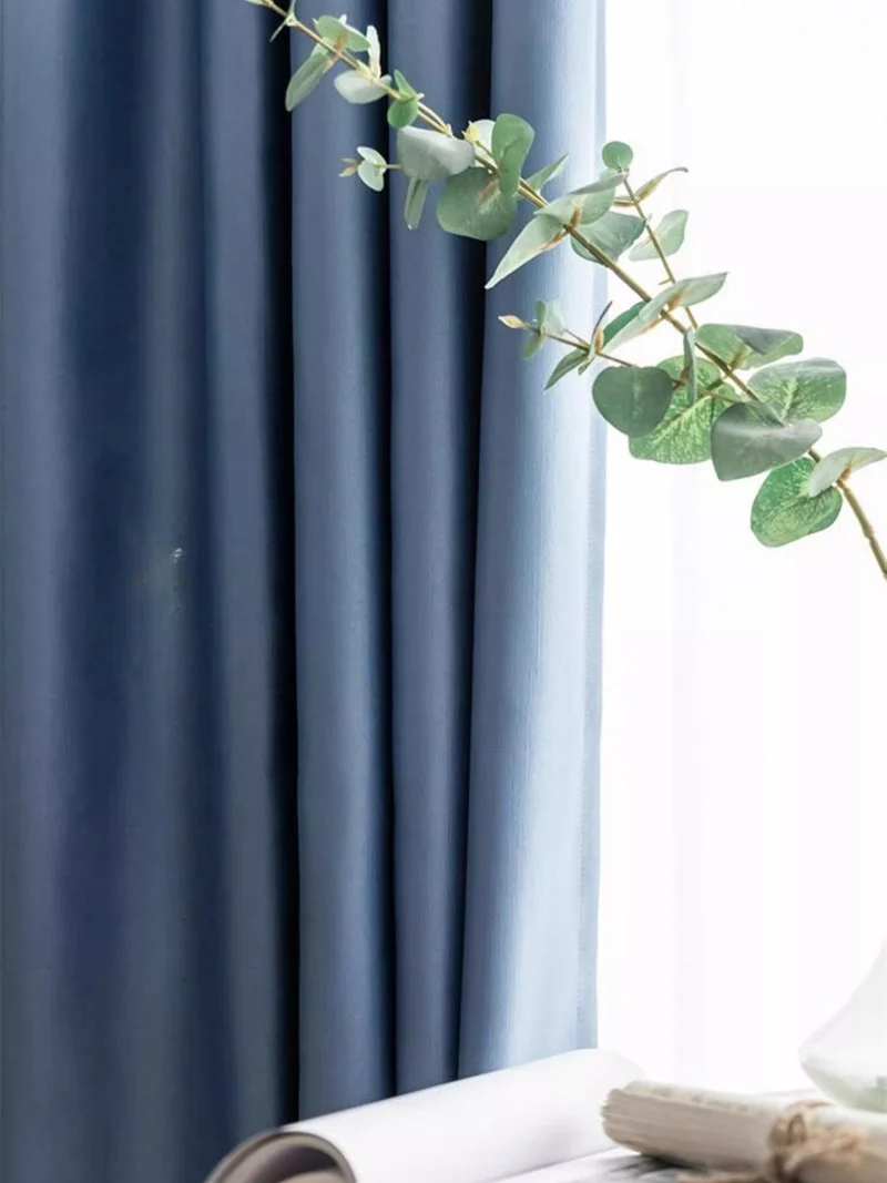 Silk Curtains – Smooth Draping, Easy Maintenance