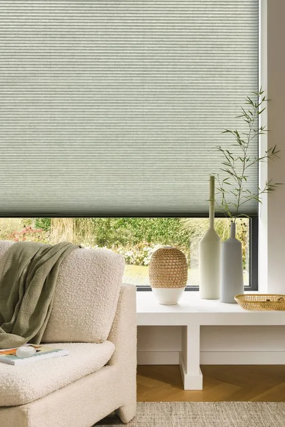 Cordless 1 1/2" Double Cell Honeycomb Blinds with Mulberry Silk Finish