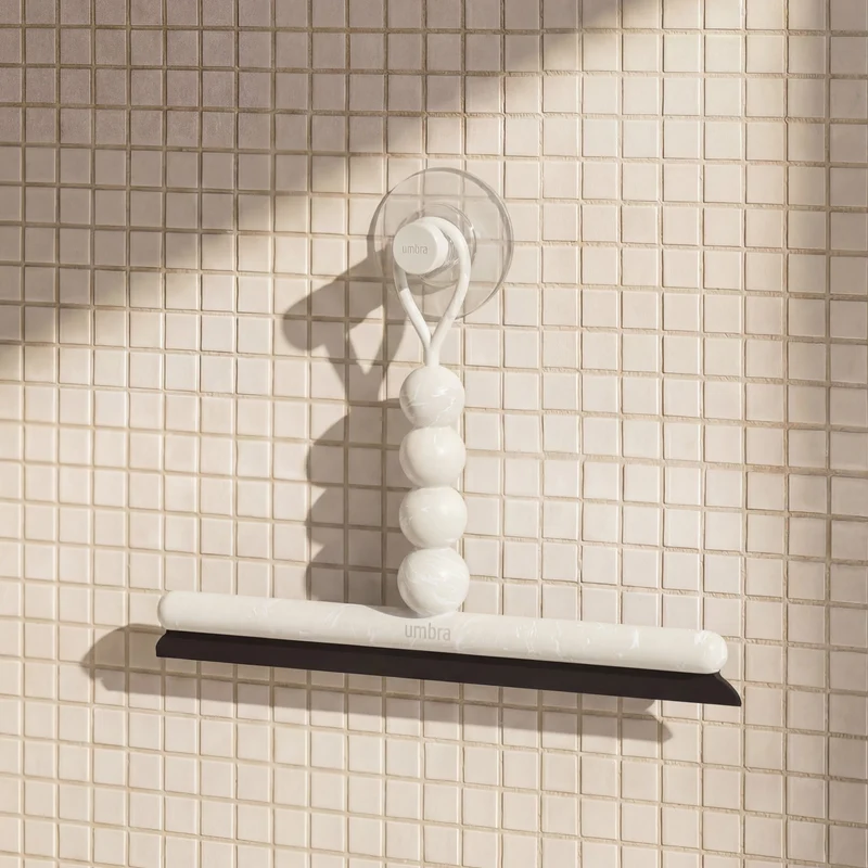 Nami Squeegee
