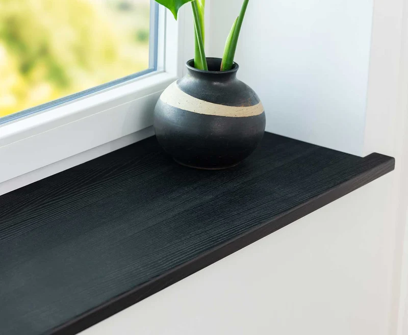 Fensterbank Schwarz