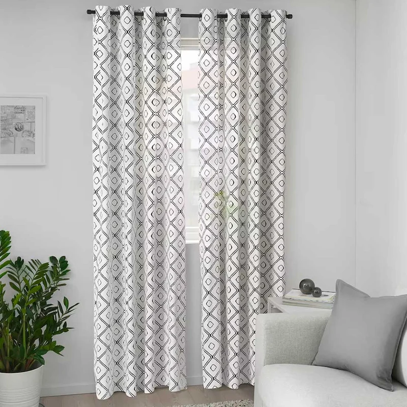 Curtains white/diamond pattern black