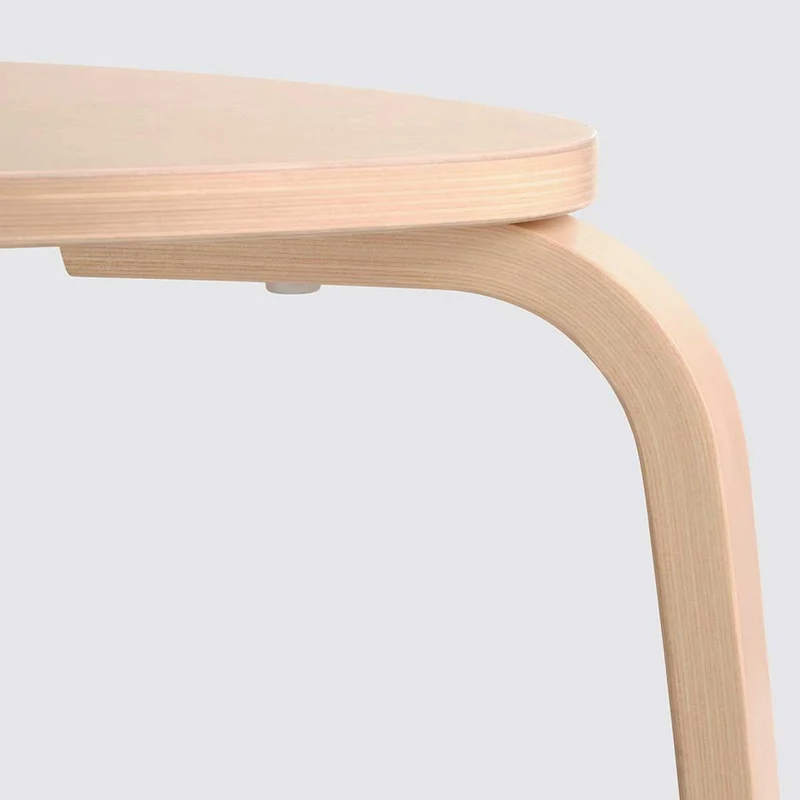 Kyrre stool chair