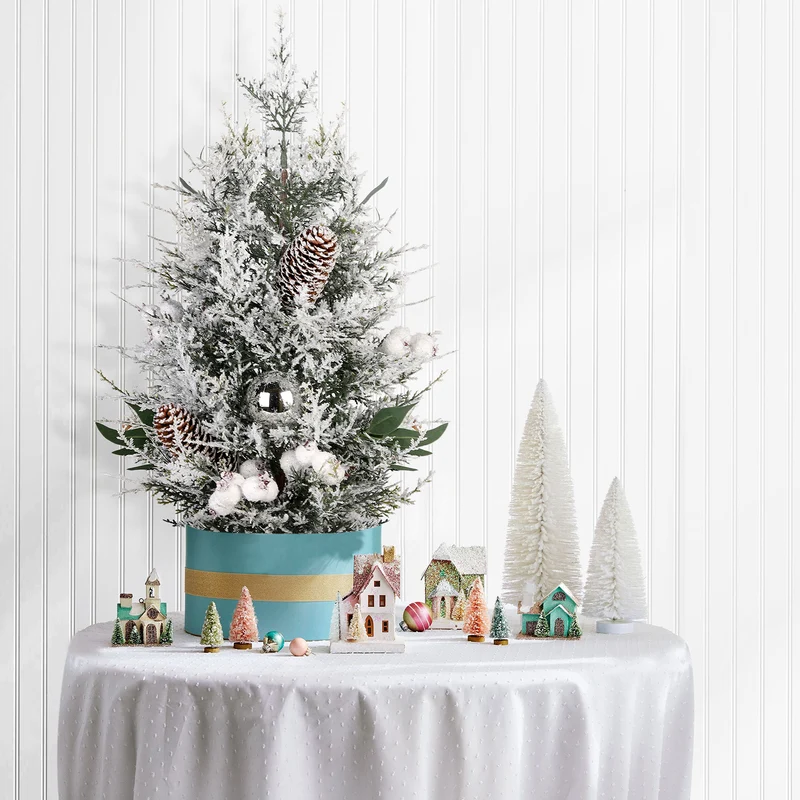 Salcar Künstlicher Mini-Weihnachtsbaum 50 cm – Mit Christbaumschmuck, Tannenzapfen & roten Beeren – Aus 100 % PE, stabil & wiederverwendbar