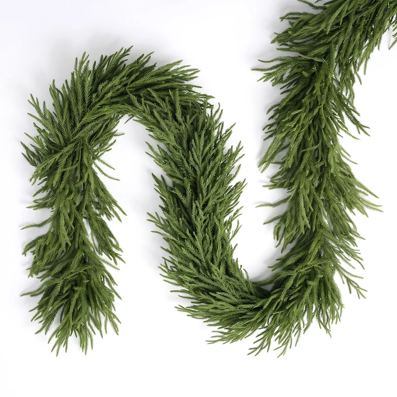 Salcar Künstliche Tannengirlande aus 100 % PE – Naturgetreue Weihnachtsgirlande, extra dicht, 3 m / 5 m