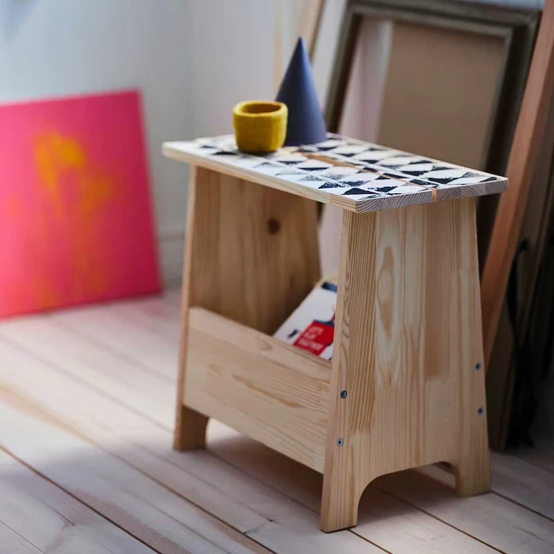Perjohan stool pine