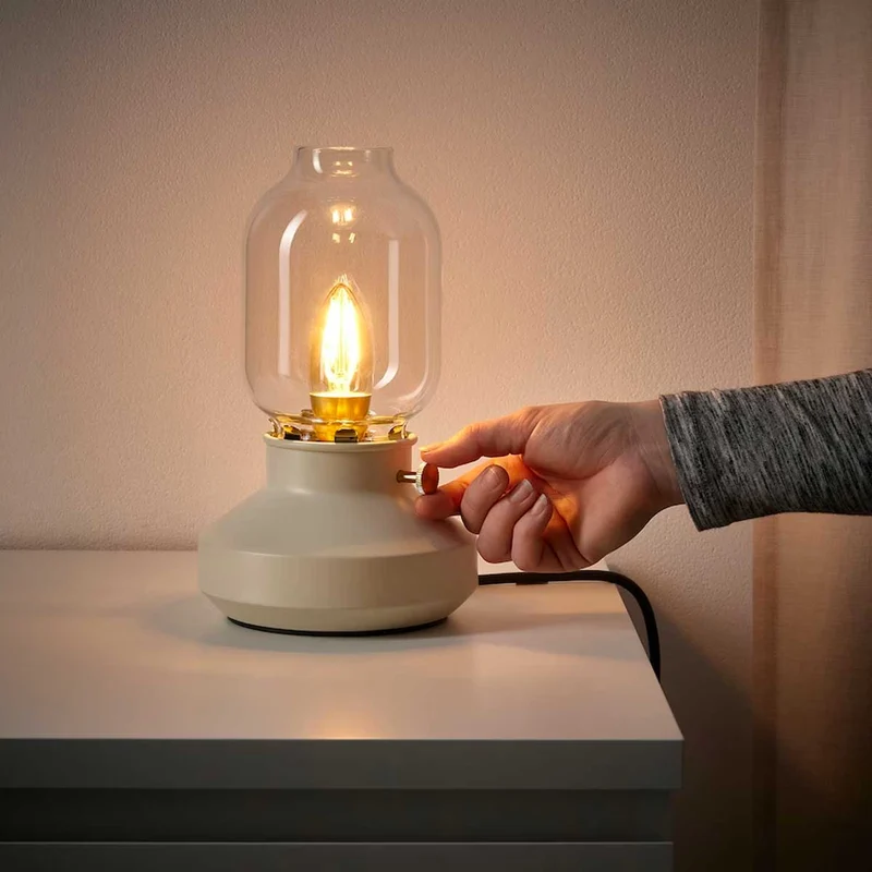 Taernaby table lamp