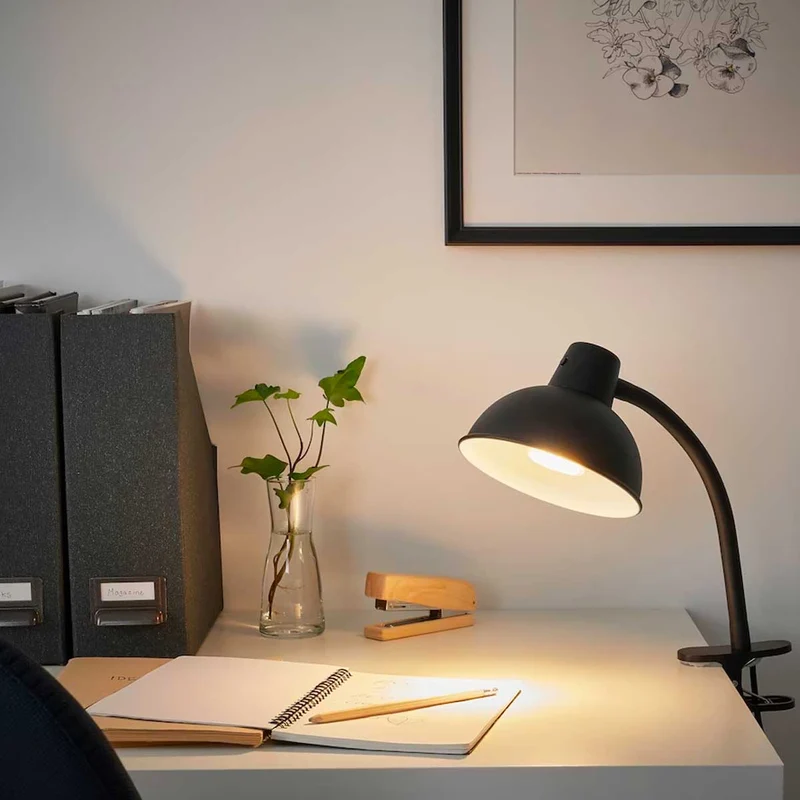 Skurup clamp spotlight
