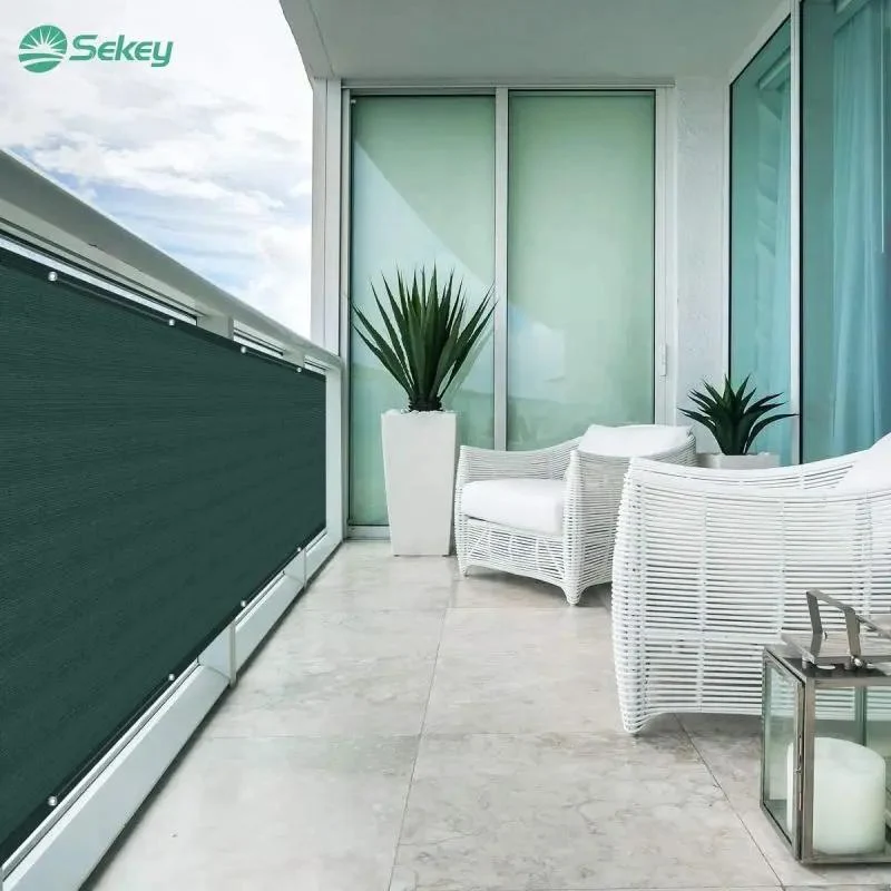 Sekey Balkon Sichtschutz aus 220 g/m² HDPE, mit Kordel, Grün