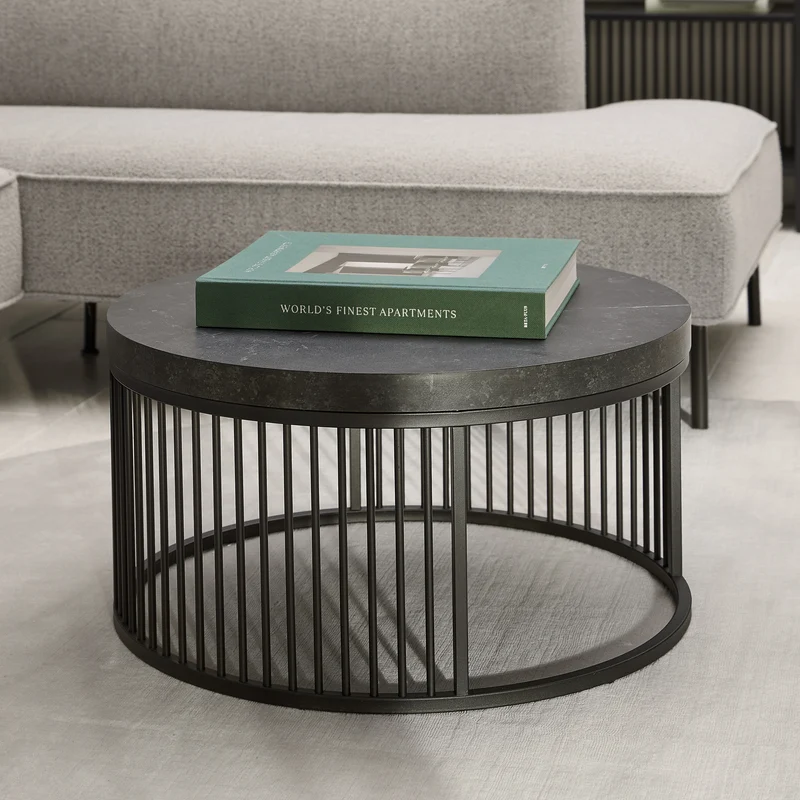 Runder Couchtisch mit schwarzem Marmoreffekt im modernen Stil | Cella