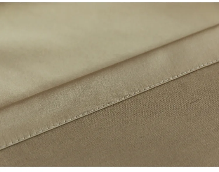 Thermo-Vorhang in Goldbeige