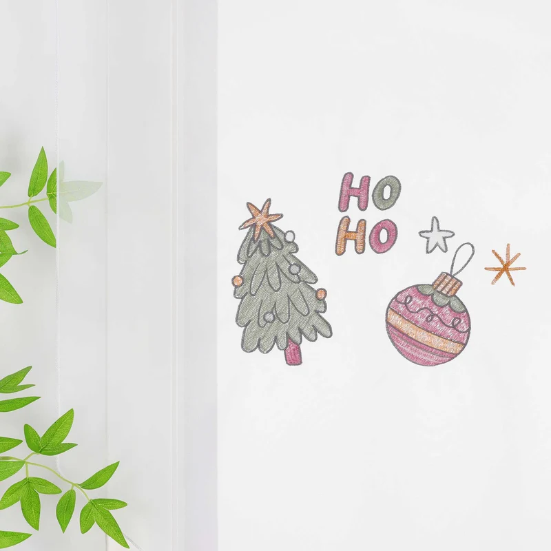 Scheibengardine Weihnachten 1 Stück mit Tannenbaum und Weihnachtskugel Stickerei