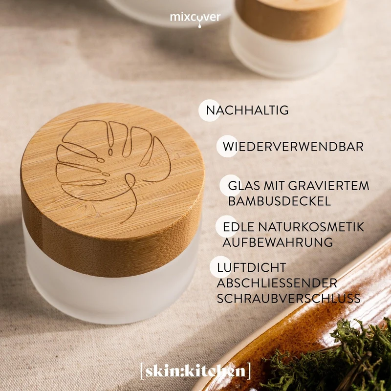 B-Ware: Glastiegel mit Bambusdeckel & Gravur für selbstgemachte Kosmetik 3er Set 50g Frosted