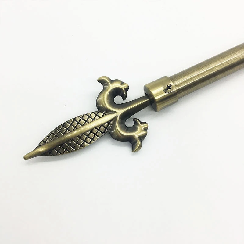 Goldene Gardinenstange (65–190 cm)