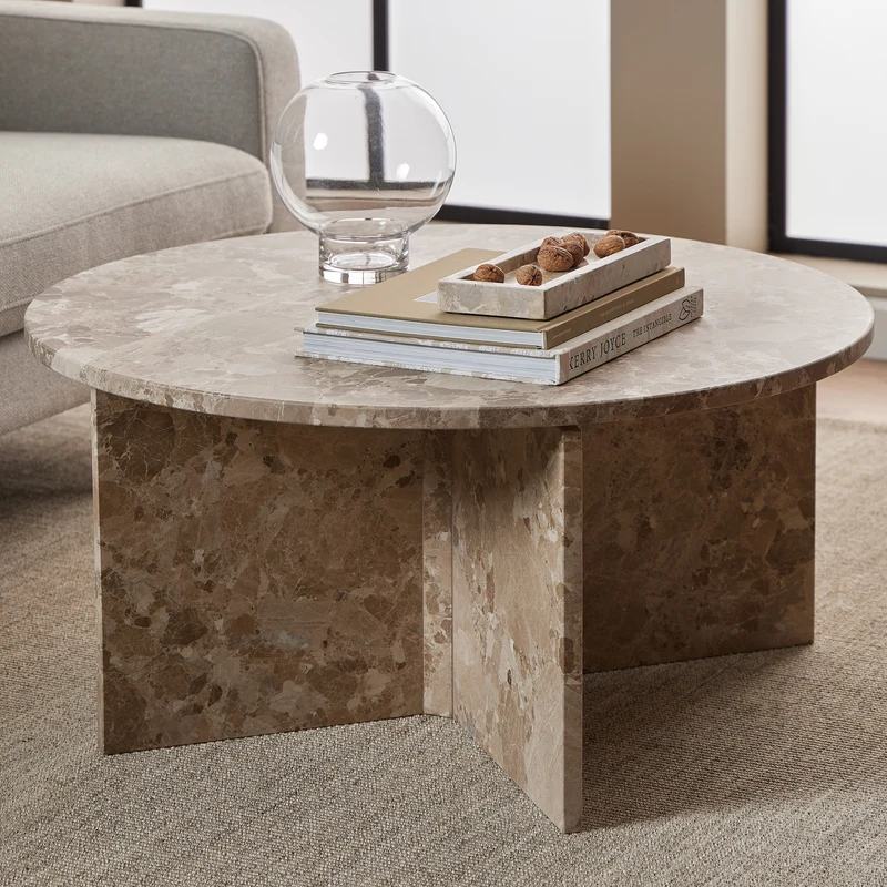 Runder Couchtisch mit einem Durchmesser von 90 cm im eleganten Stil | Plaris