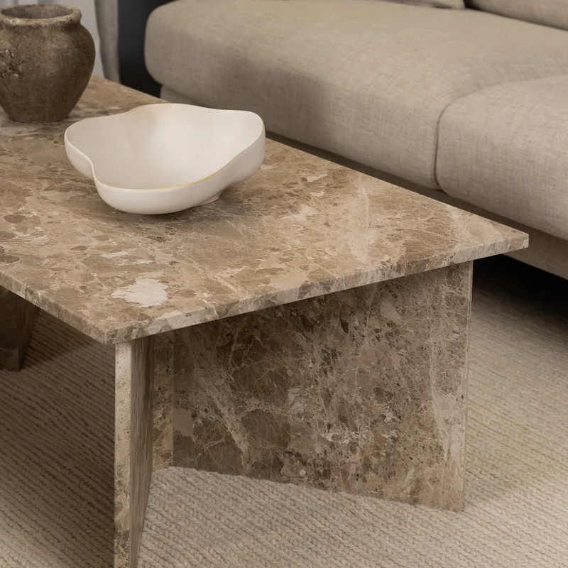 Couchtisch 140x42 cm im eleganten Stil | Plaris