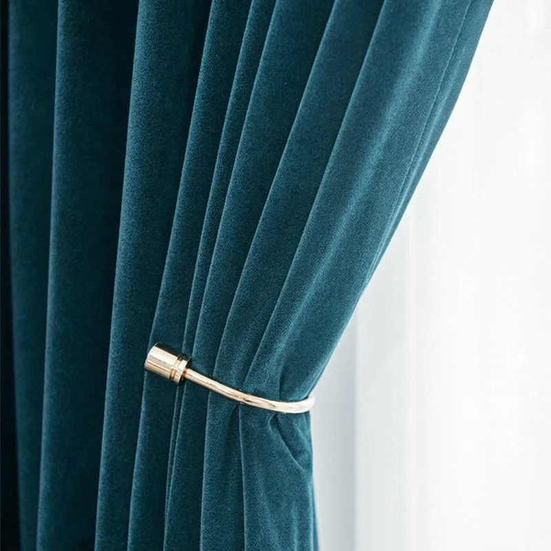 Rideau Occultant Velours Bleu Paon Salon