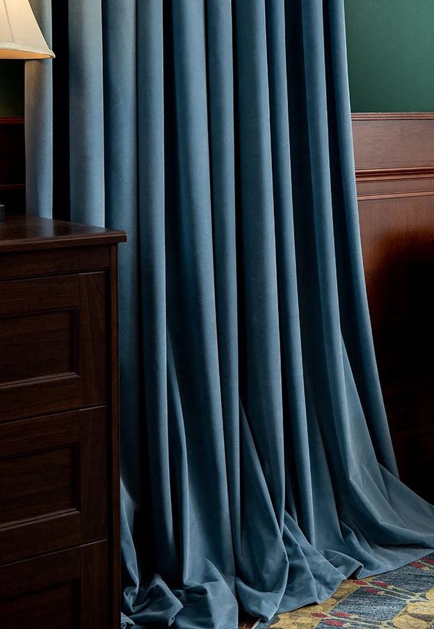 Rideau Occultant Velours Bleu Brume Chambre