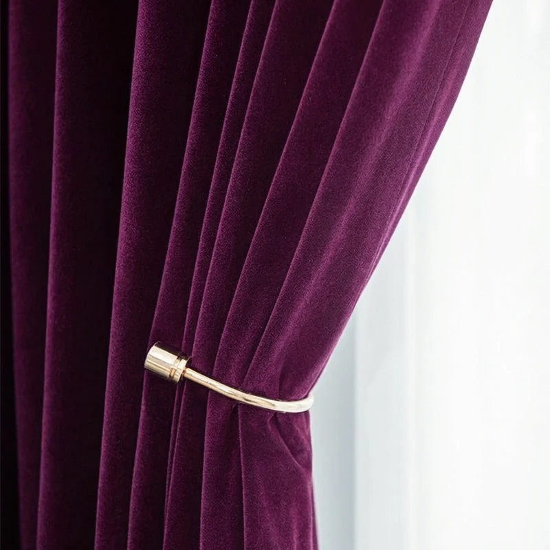 Rideau Occultant Velours Prune Salon