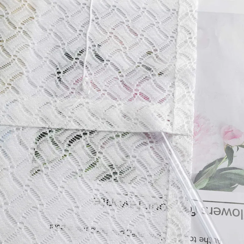 Rollo mit V-Schlaufen mit hohlen Mustern Jacquard Transparent