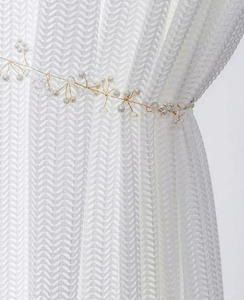 Voilage blanc tissage chevrons fishbone élégant et lumineux