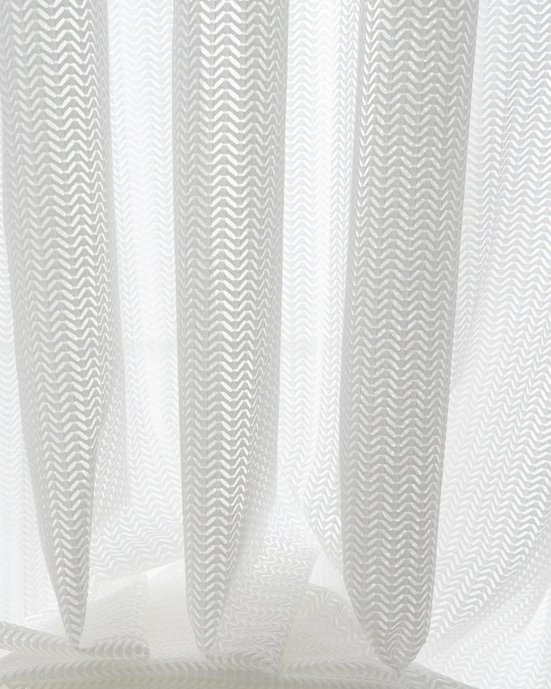 Voilage blanc tissage chevrons fishbone élégant et lumineux