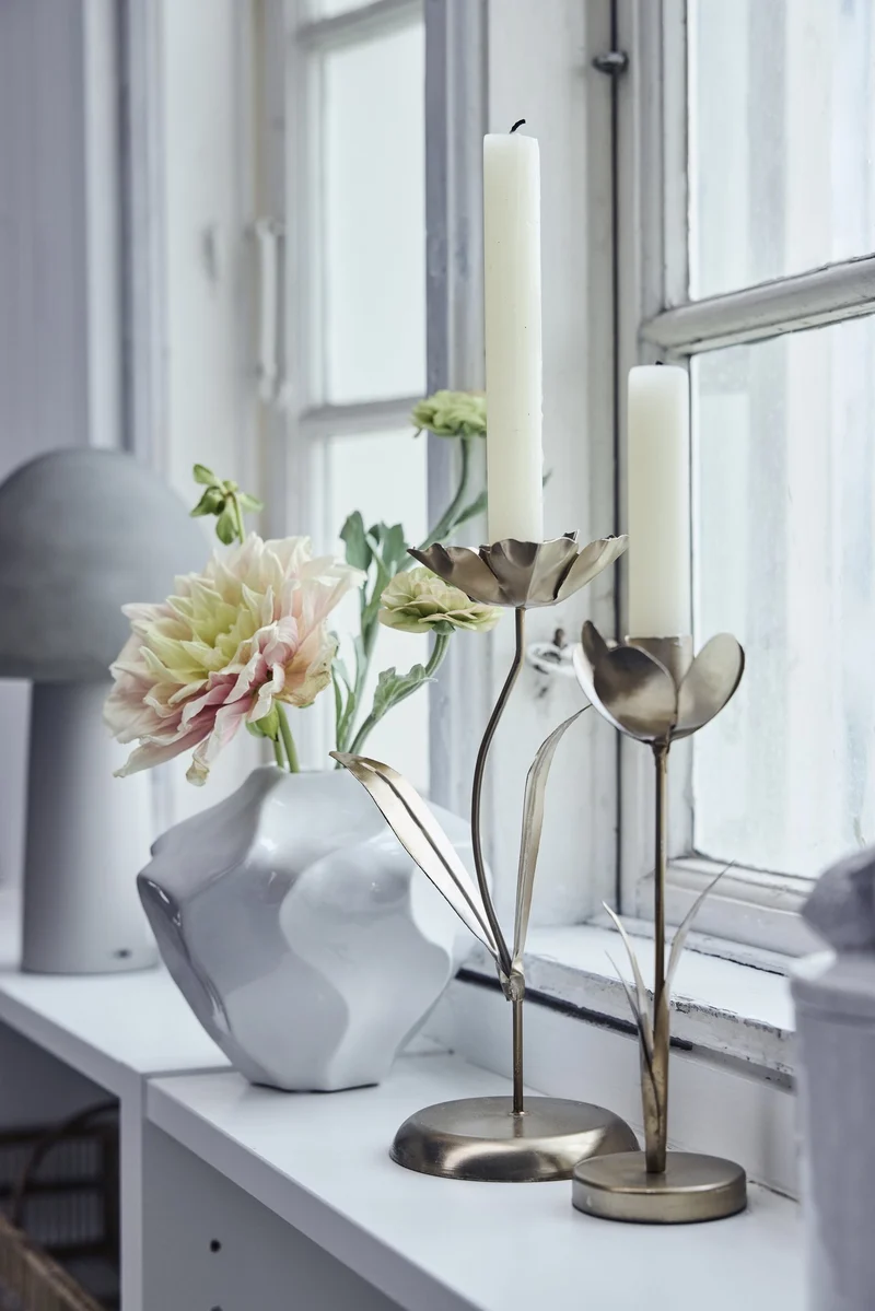 Steffia-Blumen-Kerzenständer H26 L. Gold