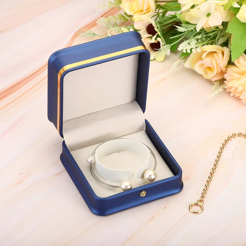 Velvet Bracelet Box, Single Slot Jewelry Holder for Wedding Style 2, Blue