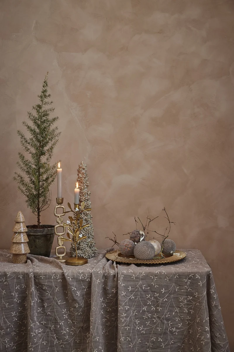 Norille Weihnachtskugel H10 cm. braun