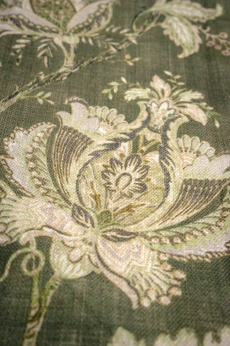 TheNottingHome x TheHues Cottage Bloom Linen Blend Floral Patterned Custom Curtain