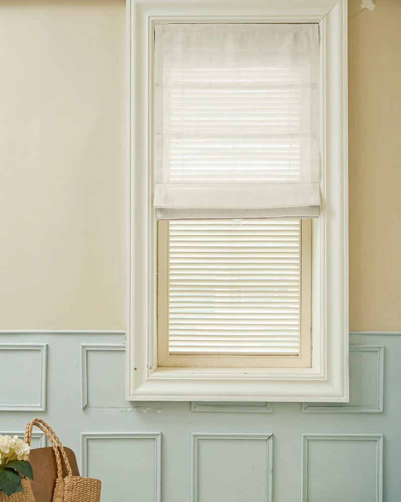 Thistle Sheer Flat Fold Cordless Custom Roman Shade