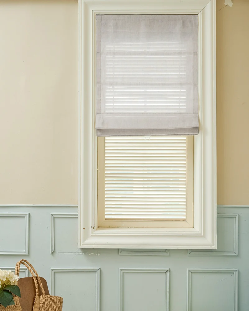 Thistle Sheer Flat Fold Cordless Custom Roman Shade