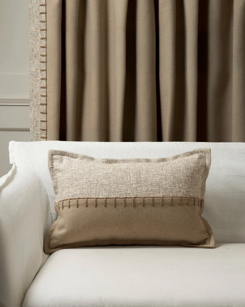 Zane Wool Blend Yarn Stitched Lumbar Pillowcase