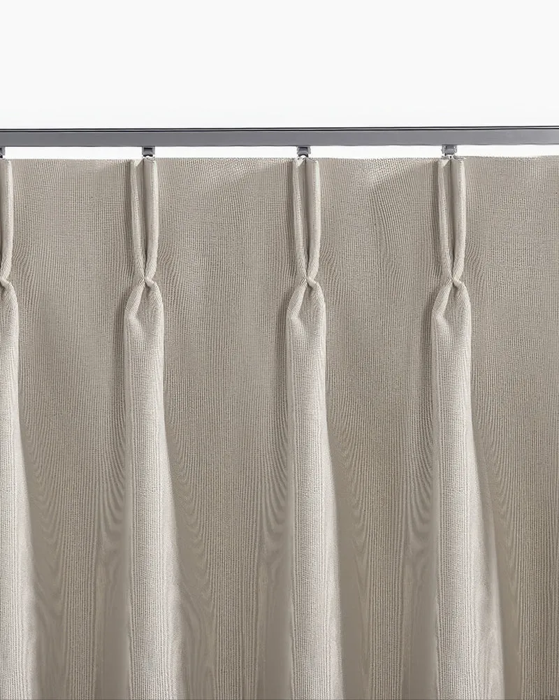 Heavy Duty Metal Curtain Track with Magnetic Closing