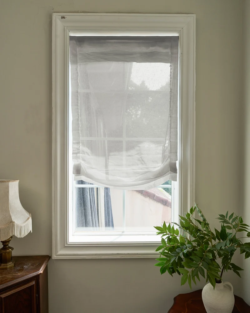 Yarn Sheer Relaxed Custom Roman Shade