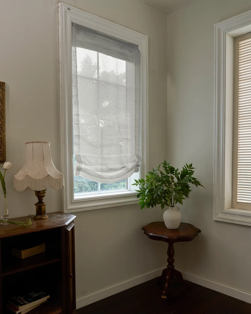 Yarn Sheer Relaxed Custom Roman Shade