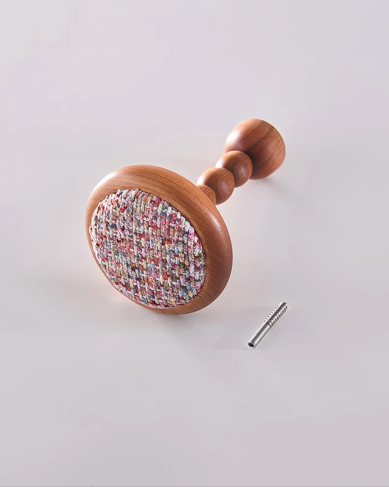 Sweater Yarn Wooden Curtain Wall Hook