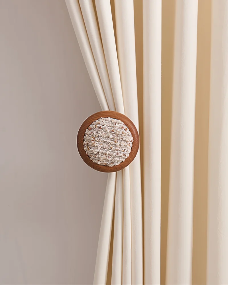 Sweater Yarn Wooden Curtain Wall Hook