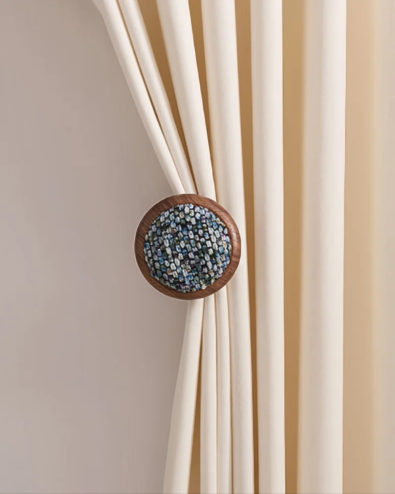 Sweater Yarn Wooden Curtain Wall Hook