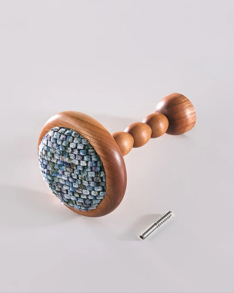 Sweater Yarn Wooden Curtain Wall Hook